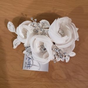 Bridal hair clip